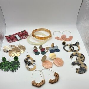 Assorted Women's Jewelry Set - Gold, Green, Pink, and More